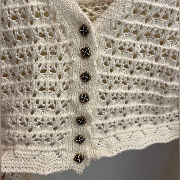 Commense “Begonia” Crochet Cardigan - Picture 3 of 4